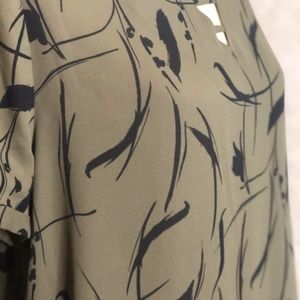 Apt 9 Army Green & Black Modern Print Blouse XXL